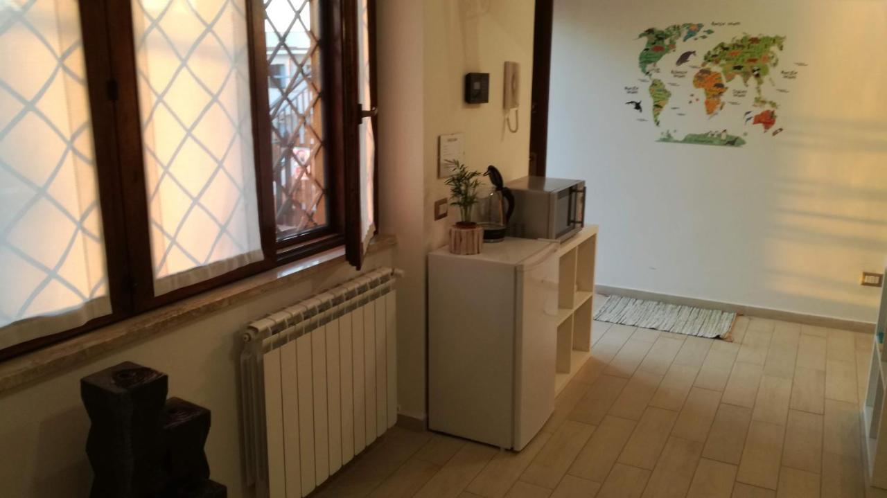 فيوميتشينو Bonsai Bed & Breakfast المظهر الخارجي الصورة